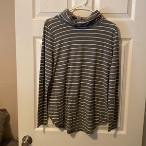 Loft long sleeve shirt